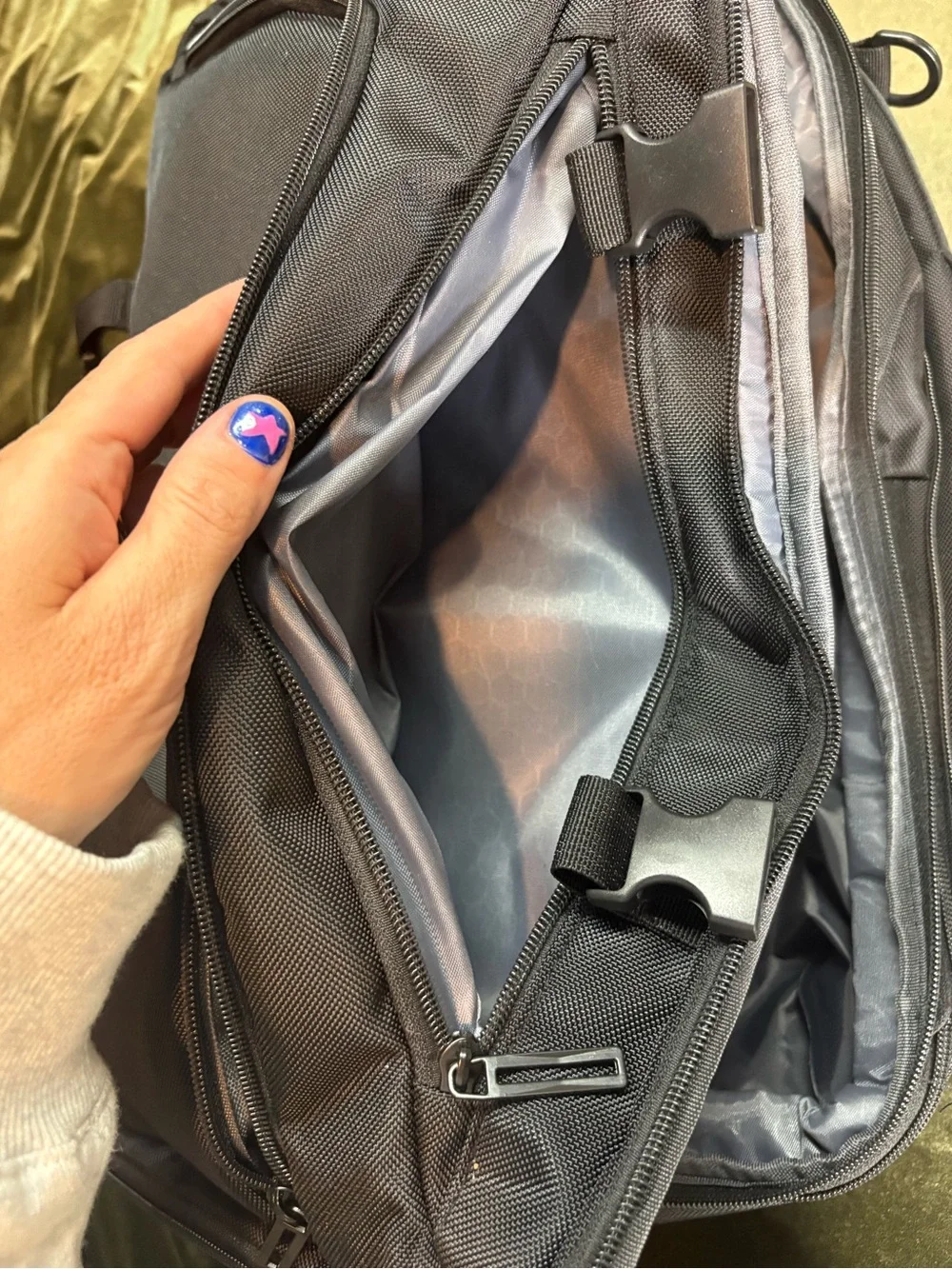 Black Men’s Travel Backpack -